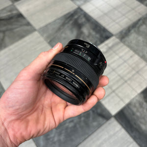 Canon AF 85mm f/1.8 Lens