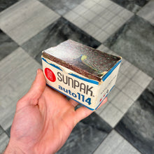 Load image into Gallery viewer, Sunpak Auto 114 Flash