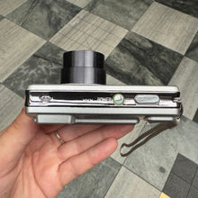 Load image into Gallery viewer, Sony Cybershot DSC-W110