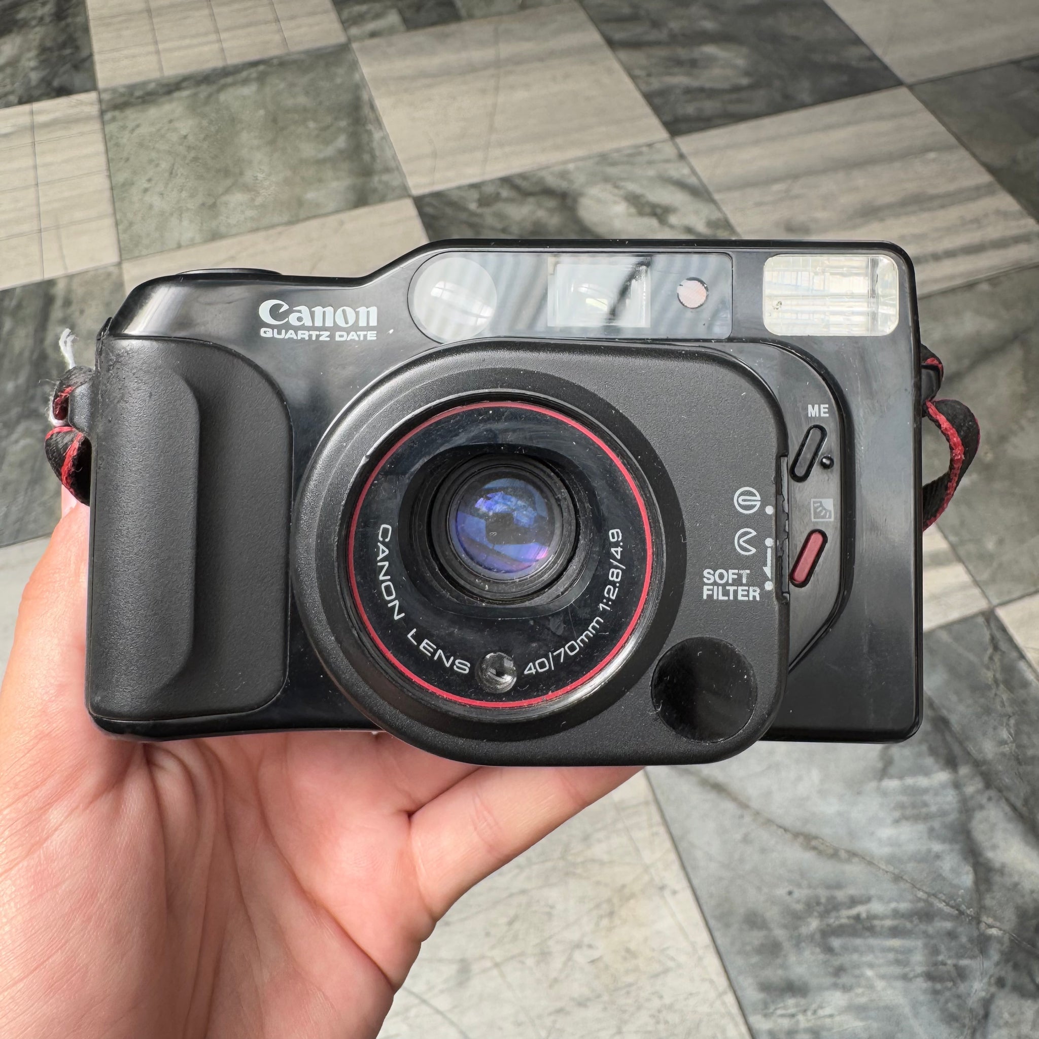 フィルムカメラ Canon Autoboy TELE QD F0808-348-1-6v p Canon フィルムカメラ Canon Autoboy TELE QD F0808-348-1-6v p Canon