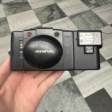Load image into Gallery viewer, Olympus XA2
