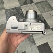Load image into Gallery viewer, Canon Powershot A620