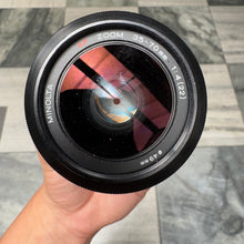 Load image into Gallery viewer, Minolta AF Zoom 35-70mm f/4(22) Lens