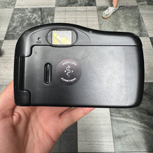Load image into Gallery viewer, Vivitar A35 Splash Proof