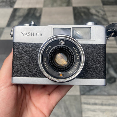 Yashica 35-ME