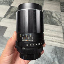 Load image into Gallery viewer, Super-Takumar 135mm f/3.5 Lens