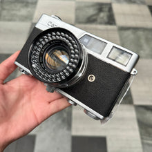 Load image into Gallery viewer, Canon Canonet