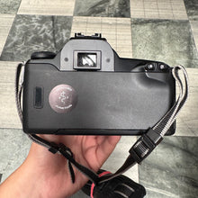 Load image into Gallery viewer, Canon EOS 3000