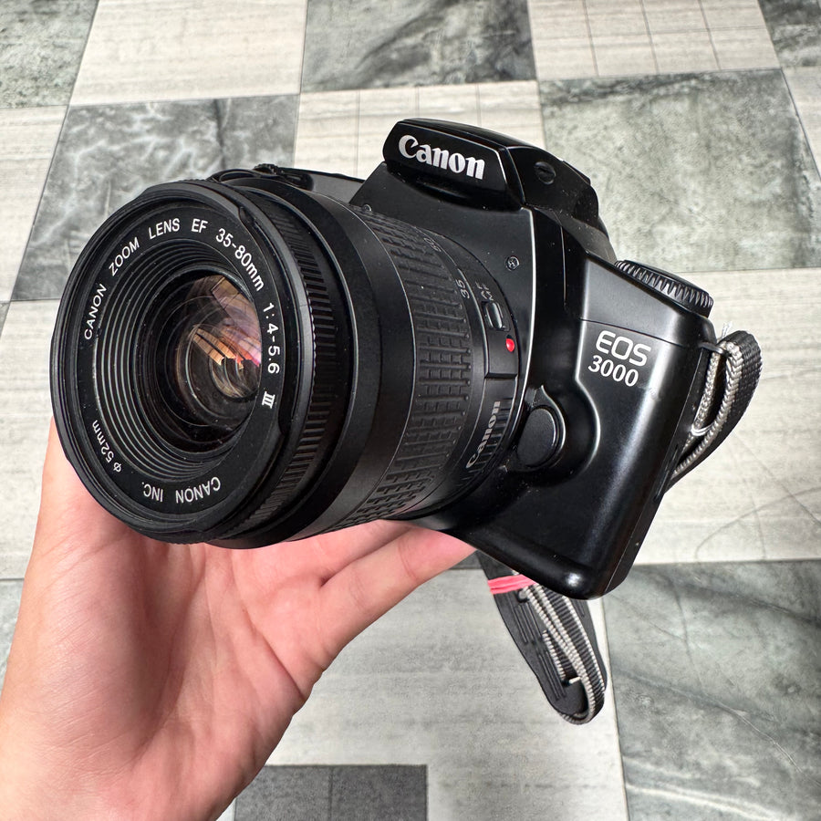 Canon EOS 3000