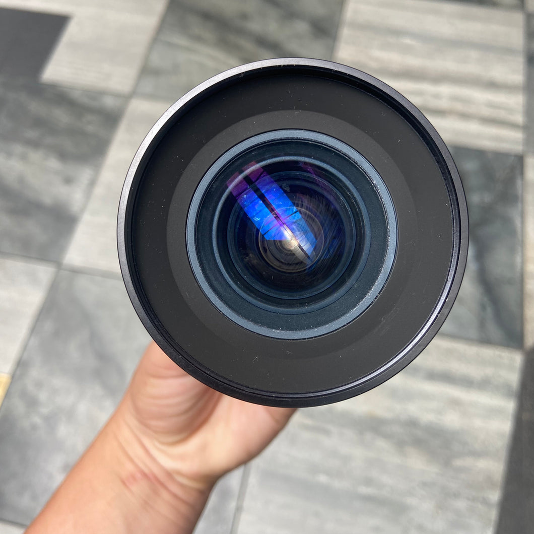 Vivitar 17-28mm f/4-4.5 Wide Angle Zoom Lens