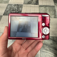 Load image into Gallery viewer, Nikon Coolpix L20