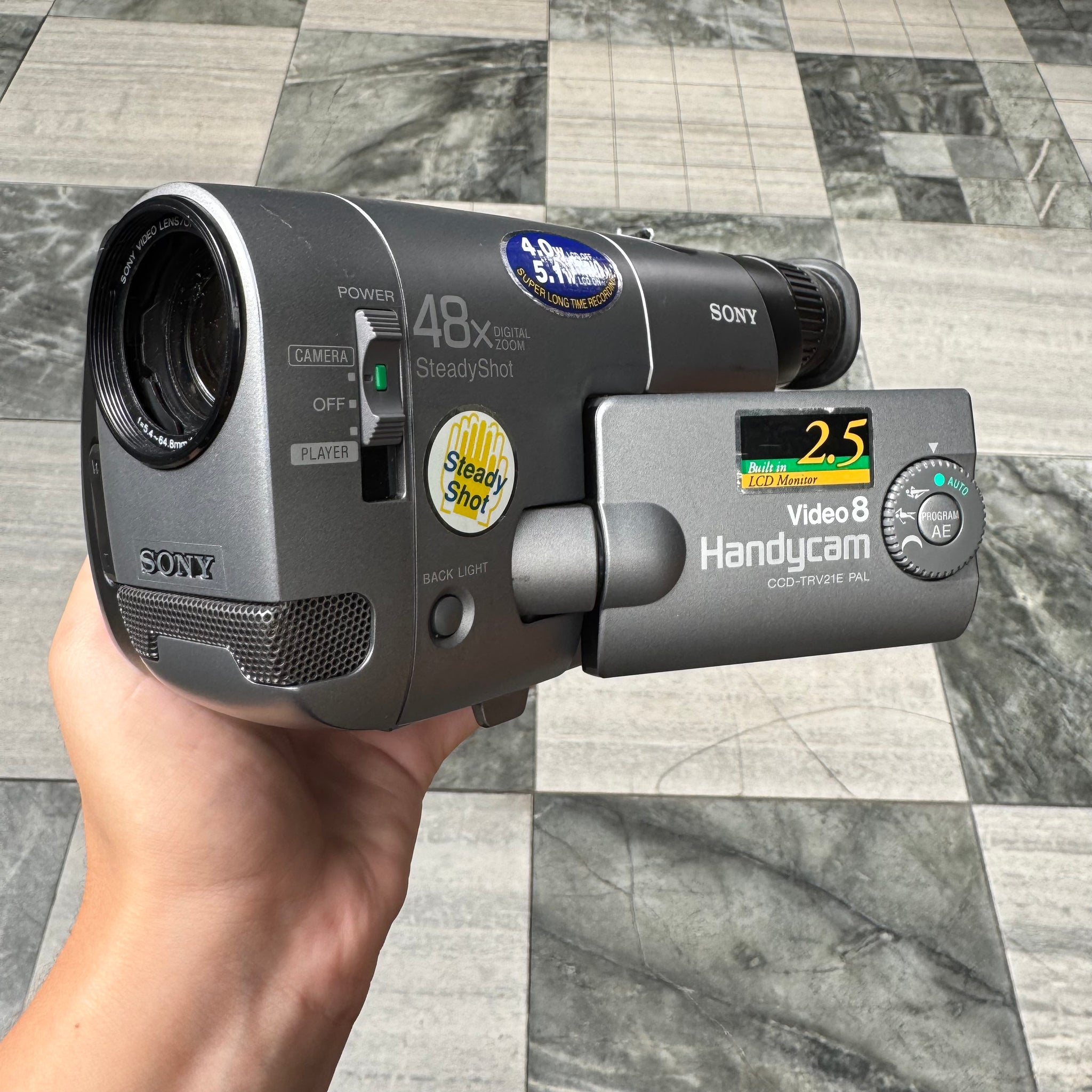 Sony CCD-TRV21E PAL Handycam – Junktion NZ Sony CCD-TRV21E PAL Handycam – Junktion NZ