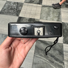 Load image into Gallery viewer, 35mm Focus Free Camera