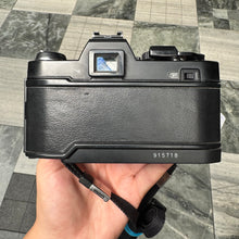 Load image into Gallery viewer, Konica Autoreflex TC