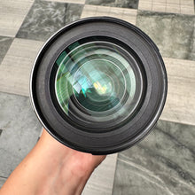 Load image into Gallery viewer, Nikon AF Nikkor 28-200mm f/3.5-5.6 D Lens