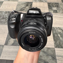 Load image into Gallery viewer, Minolta Dynax 500si