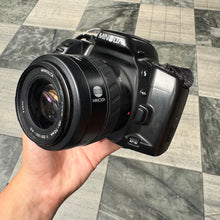 Load image into Gallery viewer, Minolta Dynax 500si