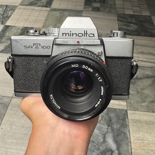 Minolta SRT 100