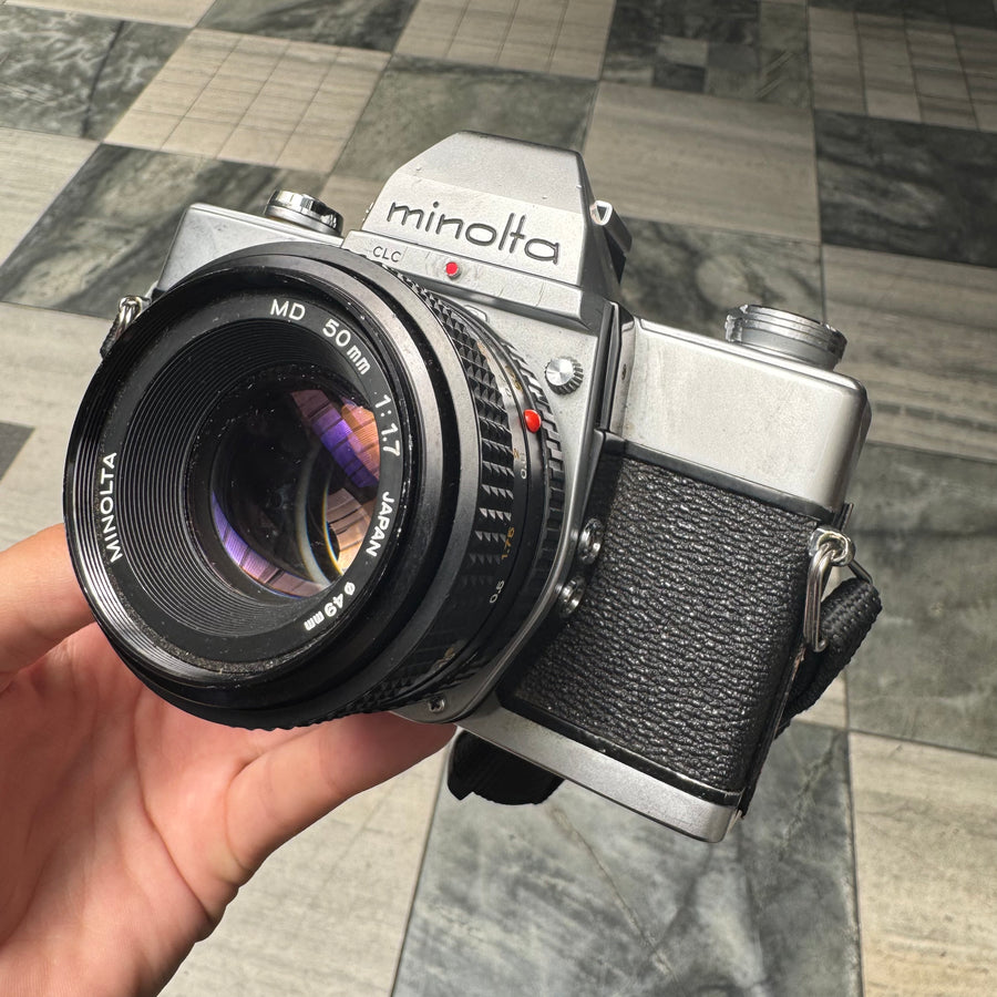 Minolta SRT 100