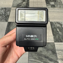 Load image into Gallery viewer, Minolta Auto 280PX Flash