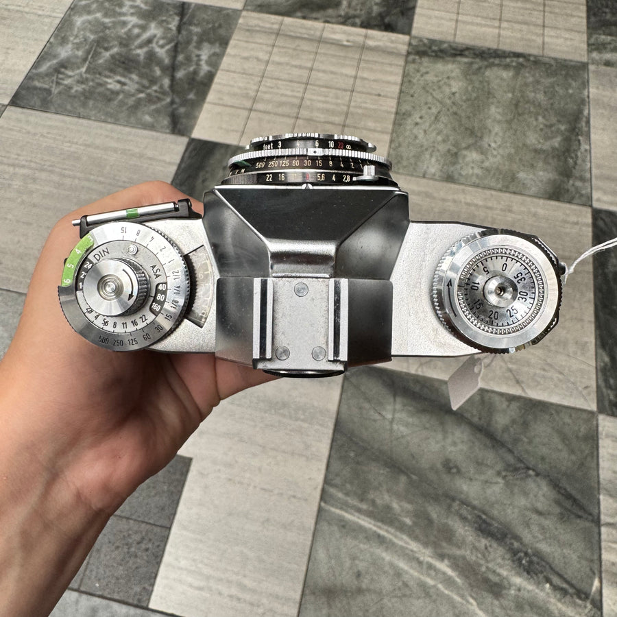 Zeiss Ikon Contaflex