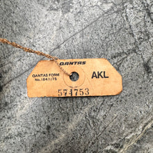 Load image into Gallery viewer, Vintage Leather Camera Case