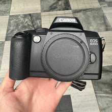 Load image into Gallery viewer, Canon EOS 5000 Body