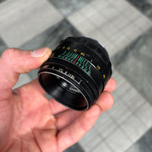 Load image into Gallery viewer, Helios 44-2 58mm f/2 lens