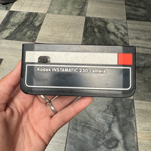 Load image into Gallery viewer, Kodak Instamatic 230