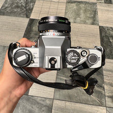 Load image into Gallery viewer, Olympus OM-10