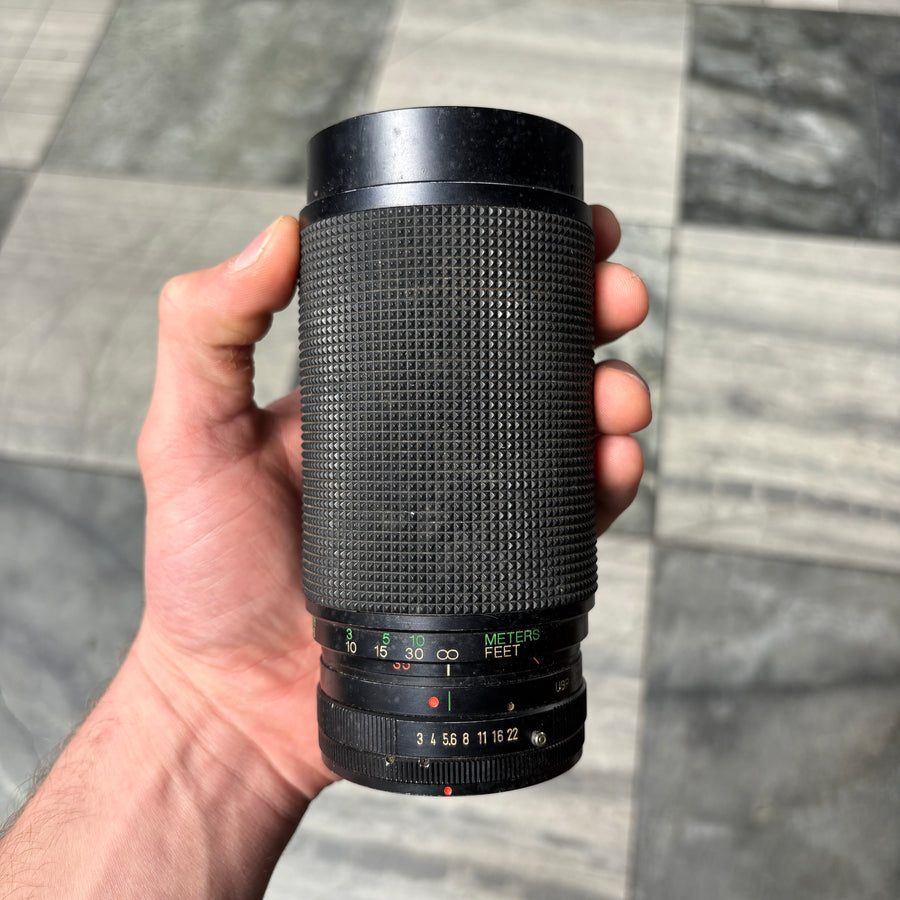 Vivitar Macro Focusing Zoom 35-210mm f/3-4.5 Lens