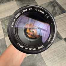 Load image into Gallery viewer, Canon Zoom FD 70-210mm f/4 Lens