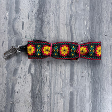 Load image into Gallery viewer, Vintage Camera Strap