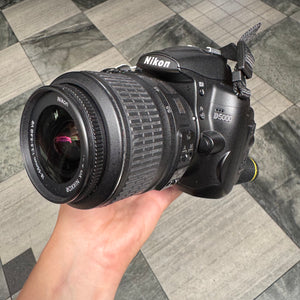 Nikon D5000