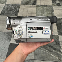 Load image into Gallery viewer, Panasonic NV-DS38 Mini DV