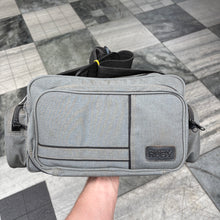 Load image into Gallery viewer, Vintage Camera Bag