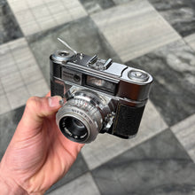 Load image into Gallery viewer, Braun Carl Paxette I L
