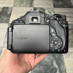 Canon EOS 600D