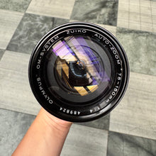 Load image into Gallery viewer, OM-System Zuiko Auto-Zoom 75-150mm f/4 Lens