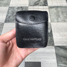 Load image into Gallery viewer, Olympus T20 Electronic Flash