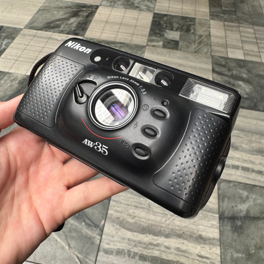 Nikon AW35