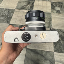 Load image into Gallery viewer, Minolta XE-5