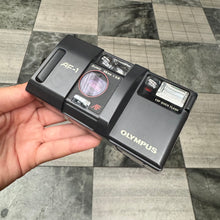 Load image into Gallery viewer, Olympus AF-1