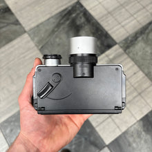 Load image into Gallery viewer, Minolta 110 Zoom SLR