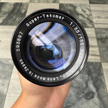 Load image into Gallery viewer, Super-Takumar 135mm f/3.5 Lens