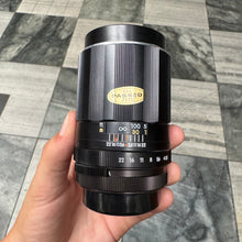 Load image into Gallery viewer, Super-Takumar 135mm f/3.5 Lens