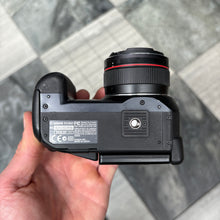 Load image into Gallery viewer, Canon PowerShot Pro1