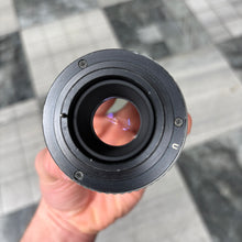 Load image into Gallery viewer, Hoya HMC Tele-Auto 135mm f/2.8 Lens