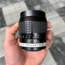 Load image into Gallery viewer, Hoya HMC Tele-Auto 135mm f/2.8 Lens