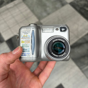 Nikon Coolpix 4300
